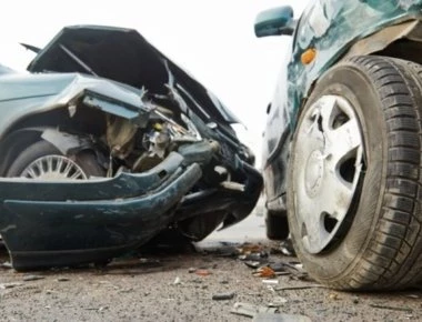 Χίος: Βουλευτές συγκρούστηκαν σε τροχαίο ατύχημα